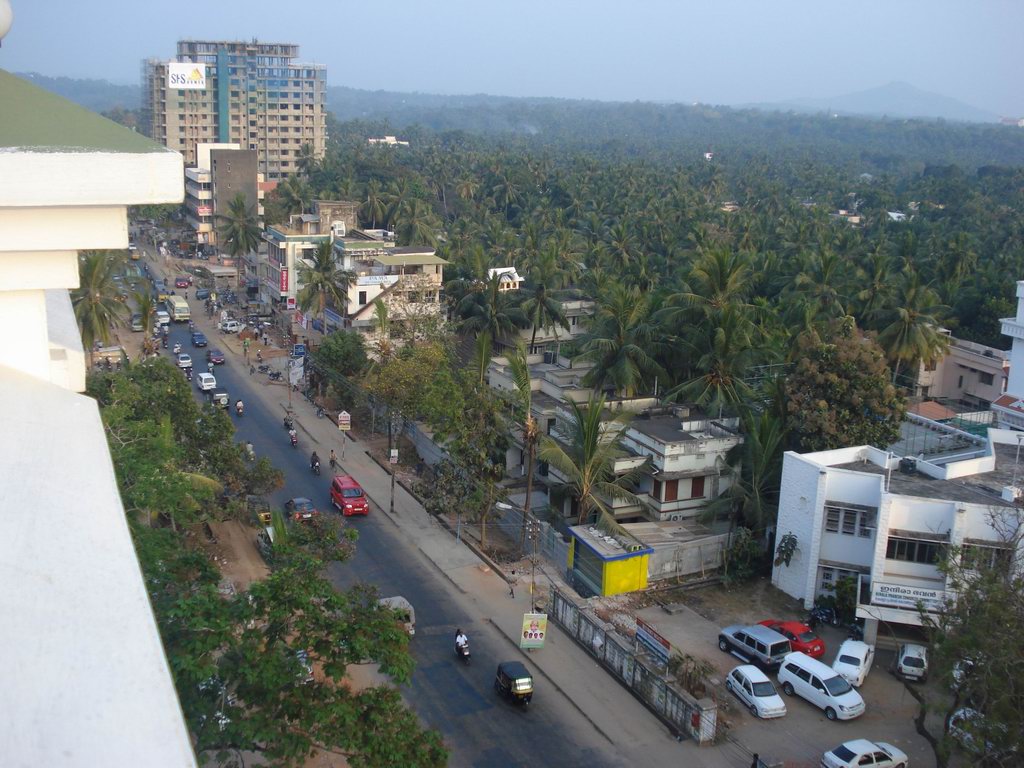 to Trivandrum District Vellayambalam